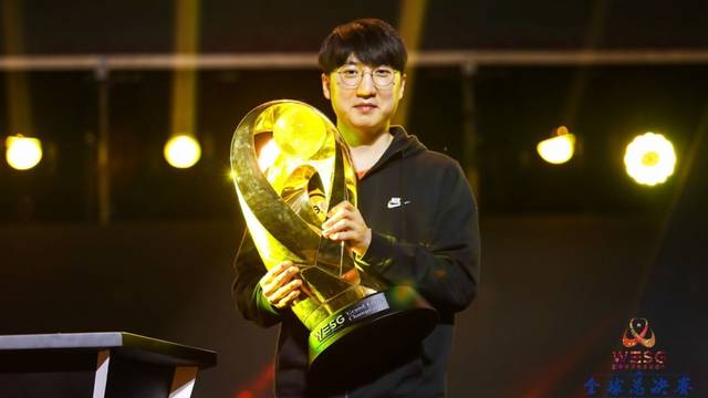 的悬念一直 的悬念一直